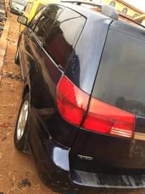 A picture of 2005 Toyota sienna