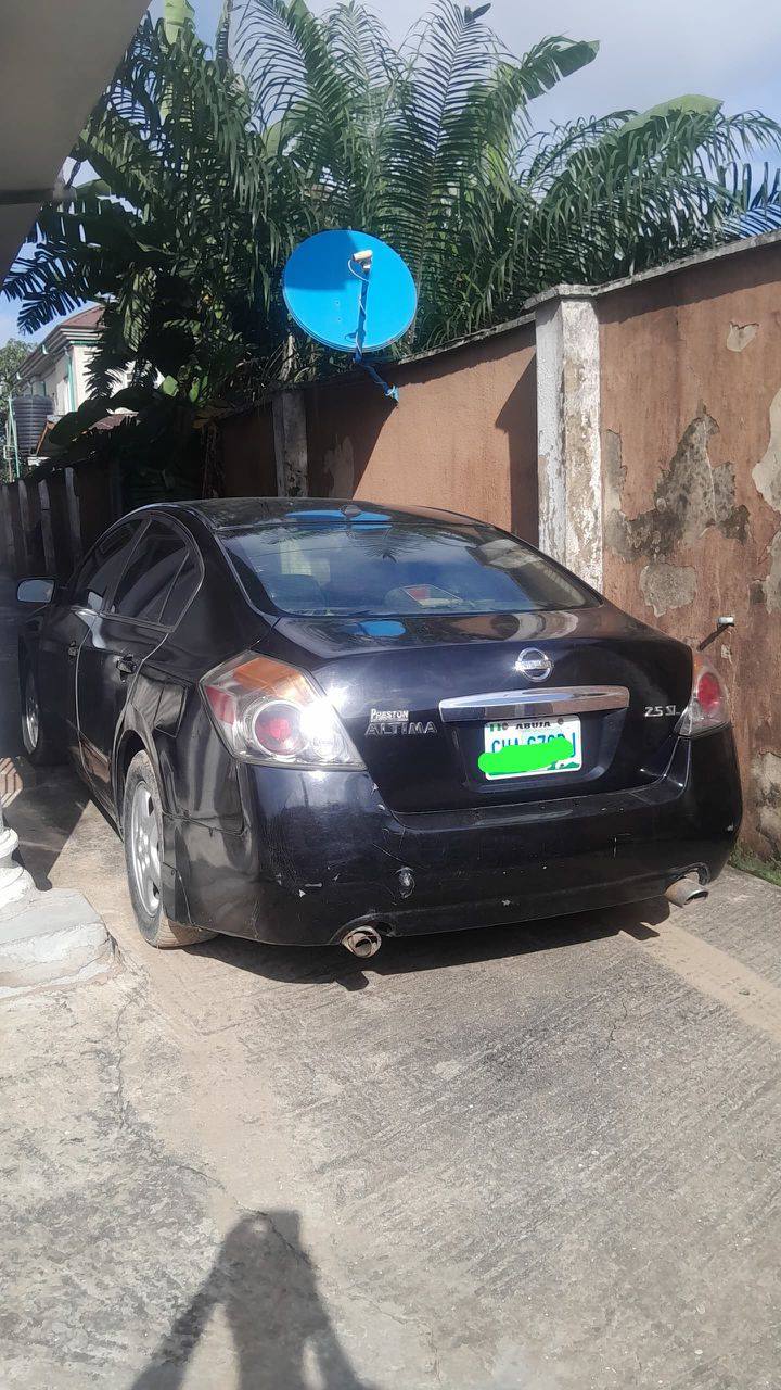 A picture of Nissan Altima 2012 Engine Excelient Gear Awesome Ac is working