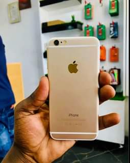 A picture of Iphone 6plain