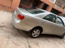 A picture of Toyota Camry 05
