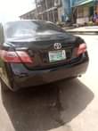 A picture of 2009 TOYOTA Camry this car is what a full option