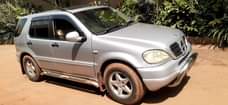 A picture of 2003 Mercedes Benz ML 320