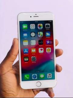 A picture of Iphone 6plus Gb 64 Kamera kali Bh 100 Haina kipengere