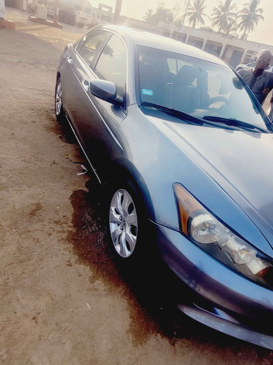 A picture of Honda Accord 2008 EX L 4 Plugs