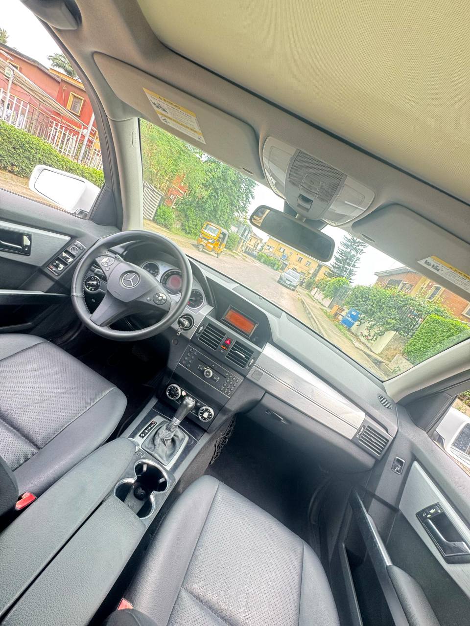 A picture of UNREGISTERED MERCEDES BENZ GLK350 2011 MODEL