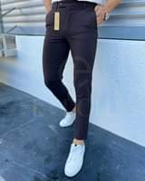 A picture of Trousers