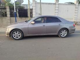 A picture of Toyota mark X