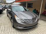 A picture of Super clean and sharp foreign used Hyundai sonata limited 2012