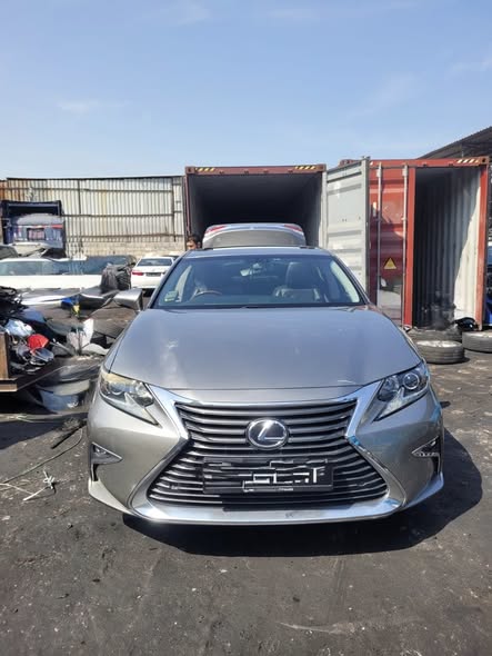 lexus