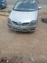 A picture of Still available nothing to fix and price reduce 700 settle