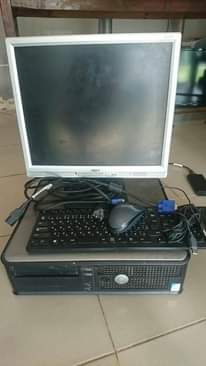 A picture of Dell desktop full