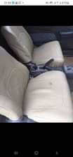 A picture of Rav4 4sale call me on 256751331103 or what app is