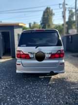 A picture of Toyota Alphard