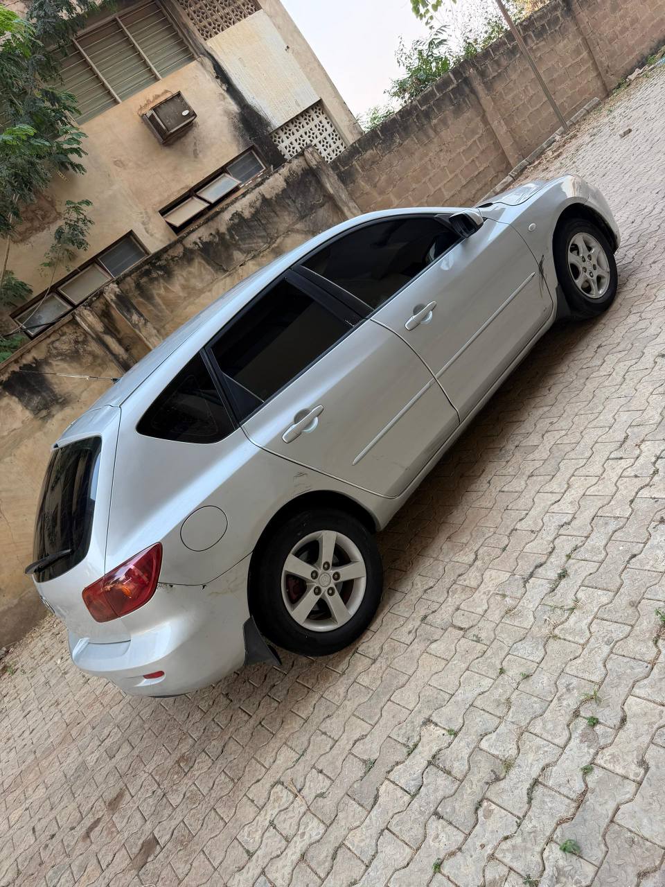 A picture of Mazda3 2008 model manual transmission am the owner direct 2