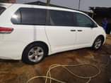 A picture of Toyota sienna 2010