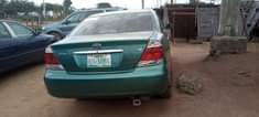 A picture of camry 2005 model