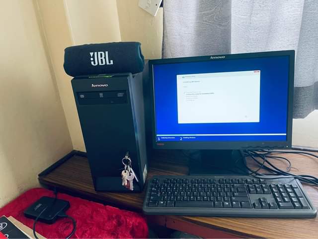 desktop computer