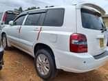 A picture of TOYOTA KLUGER UBH IN EXCELLENT CONDITION PRICE 33.5M OR WTSUP