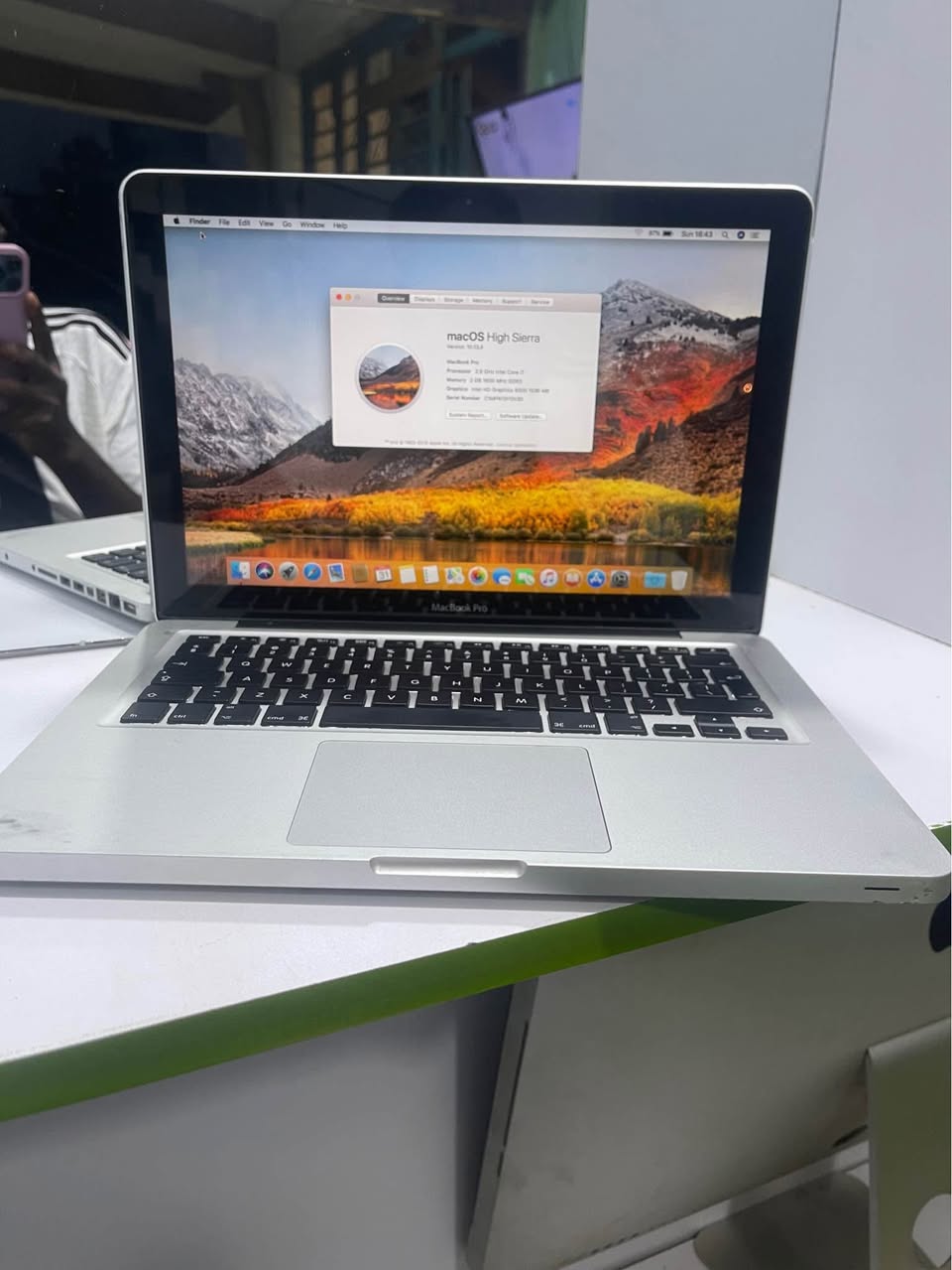 A picture of Macbook pro 2012