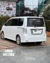 A picture of Toyota NOAH