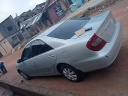 A picture of 2004 model Toyota Camry LE Tokumbo standard Nothing to fix