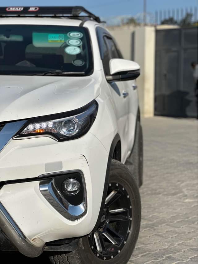 used toyota fortuner