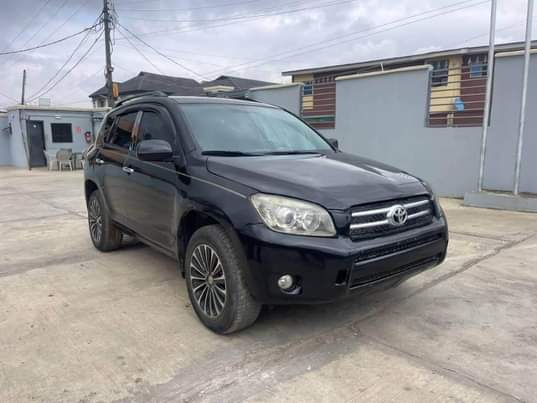 A picture of Toyota Rav4 2008 registered