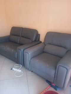 A picture of Leather sofa 2 1