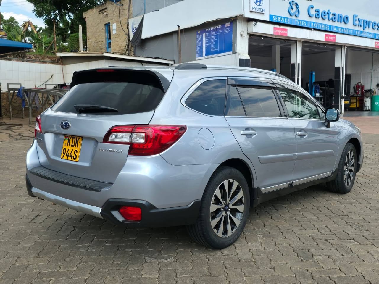 subaru outback