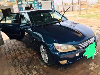 used toyota altezza