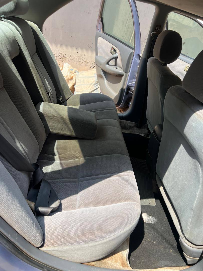 A picture of Super clean Toyota Camry Tiny light