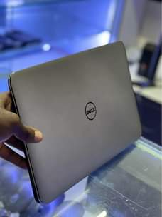 A picture of Dell XPS slim Laptop