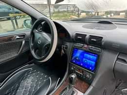 A picture of Less than a year Used Mercedes Benz C200 Kompressor Reverse