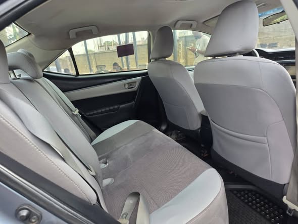 A picture of Direct Belgium Standard Toyota corolla 2015 model firstbody with untampered
