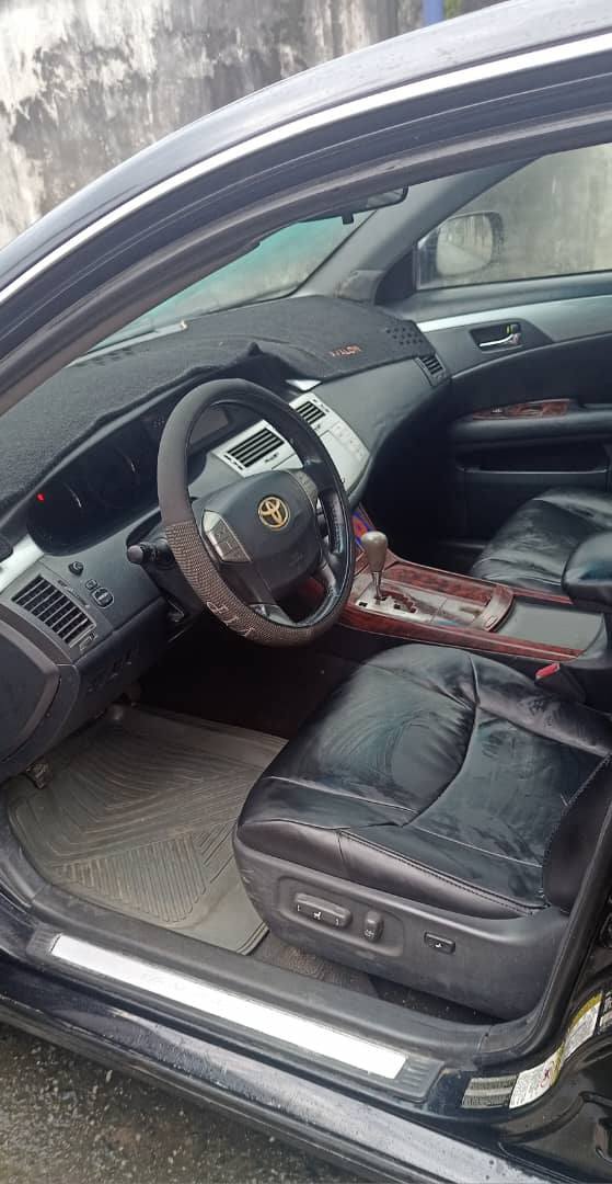 A picture of Distress sales Toyota avalon full option buy and drive in