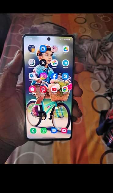 A picture of Samsung a71