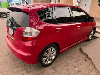 A picture of Honda fit 2011