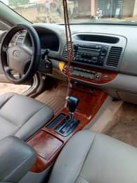 A picture of WELL MAINTAINED Brand Toyota Model Camry 05 Buy and drive