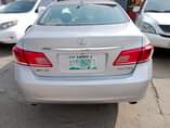 A picture of 2011 LEXUS ES350