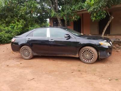 A picture of Toyota Camry spider