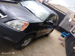 A picture of Honda CRV 2004 model Nothing to fix Just like tokunbo