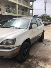 A picture of 2002 Lexus RX300
