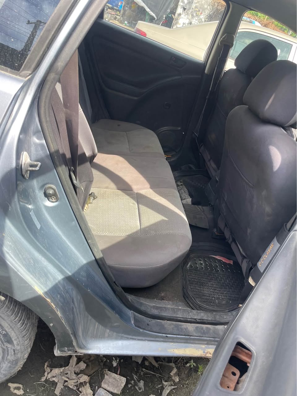 A picture of Toyota matrix 04
