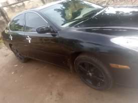 A picture of Distress 2006 Lexus ES 330