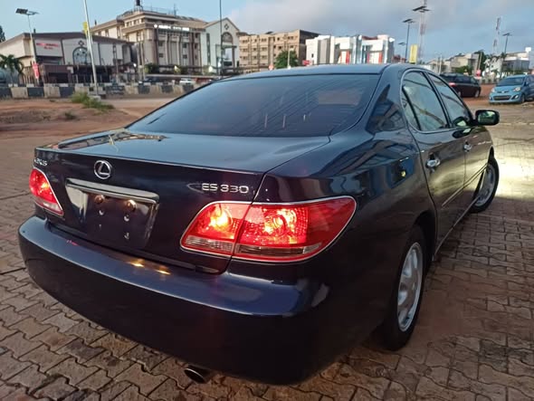 A picture of New arrival Still on detailing Lexus ES 330
