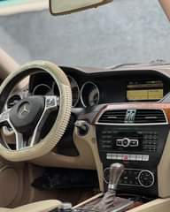 A picture of Foreign used Mercedes Benz C350 2012 Transmission Automatic Drive Status