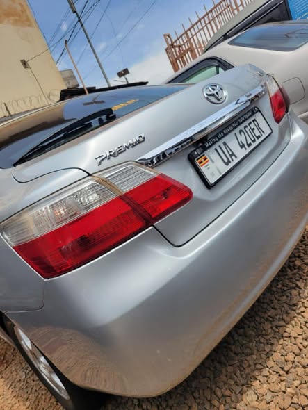 toyota premio