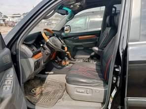A picture of For sale Slightly used 2006 Lexus GX470 Full option With