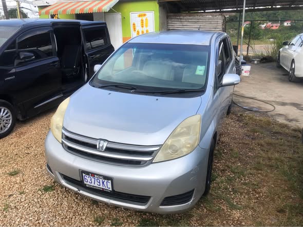 toyota isis