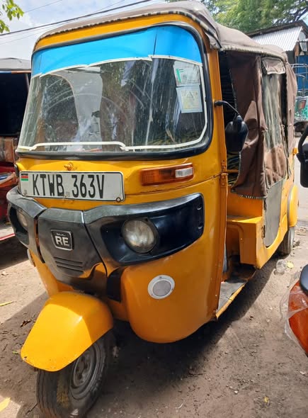 A picture of BAJAJ TUKTUK FOR SALE MOMBASA KSh 100 000 Affordable deal